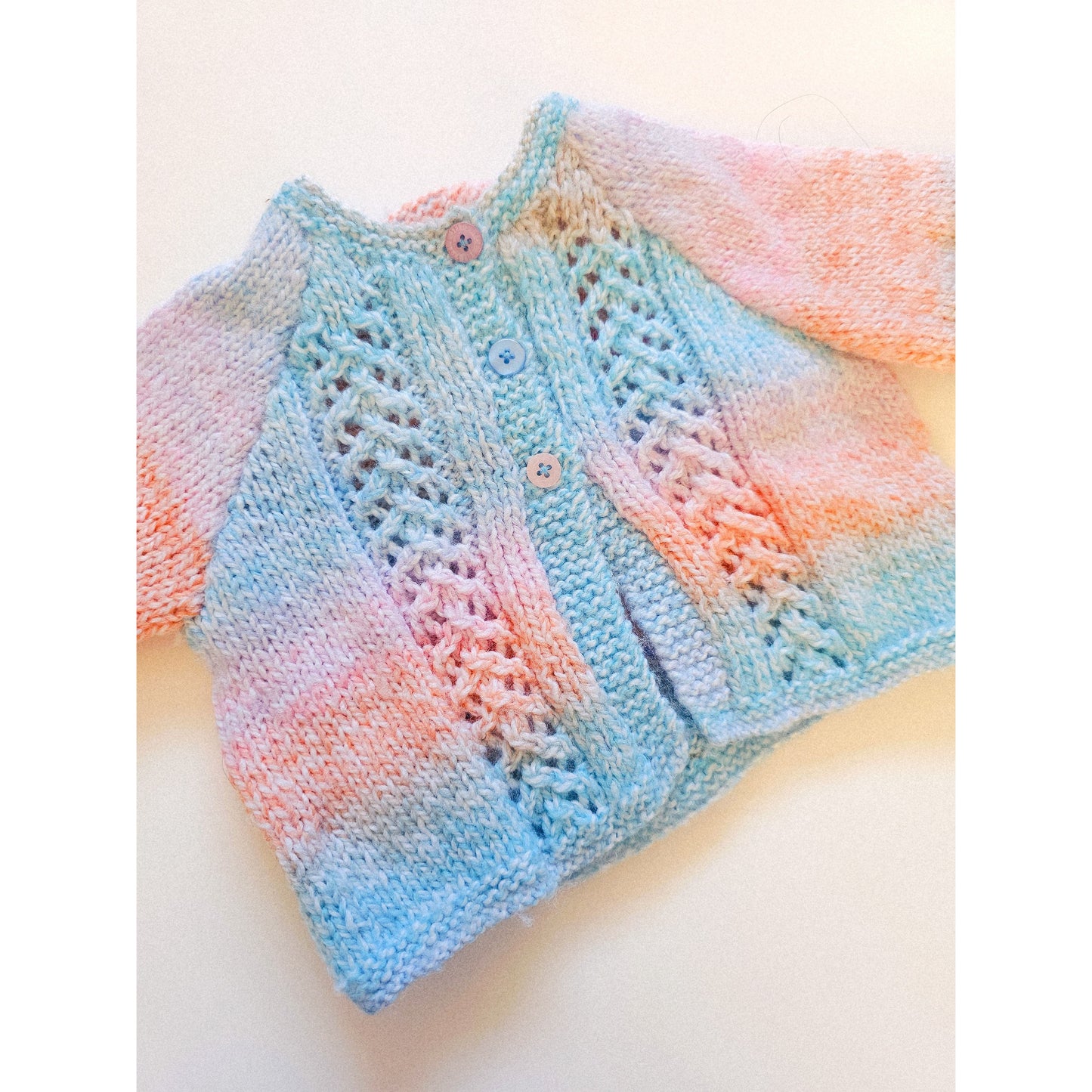 Paradise" Beach-Themed Hand-Knitted Cardigan (Age 3–6 Months)