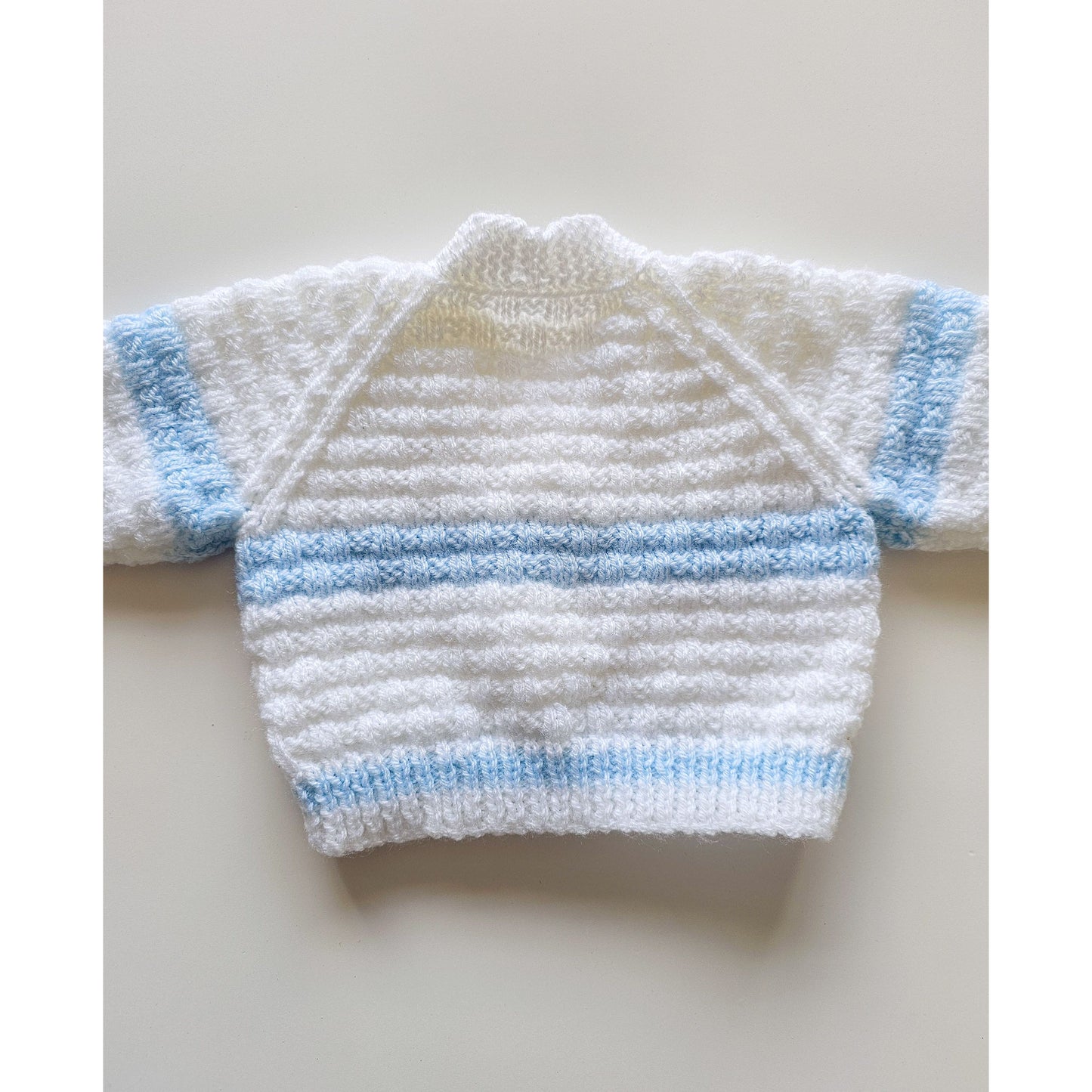 White and blue stripe (newborn)